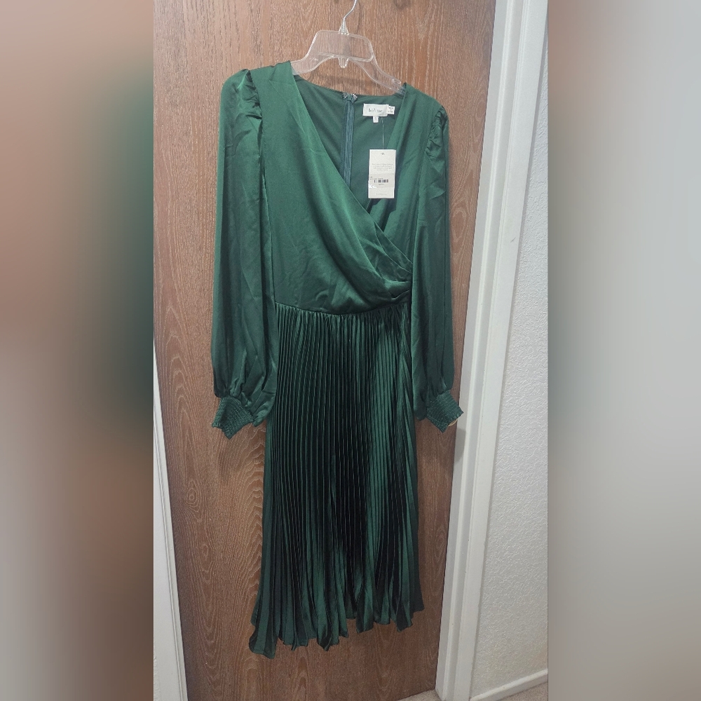 Bohme Emerald Green Satin Long Sleeve Dress